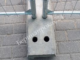 Concrete block for construction fence Betafence 3,5 x 2,0