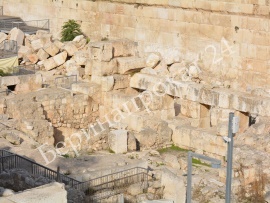 Блоки фундамента Храма Соломона